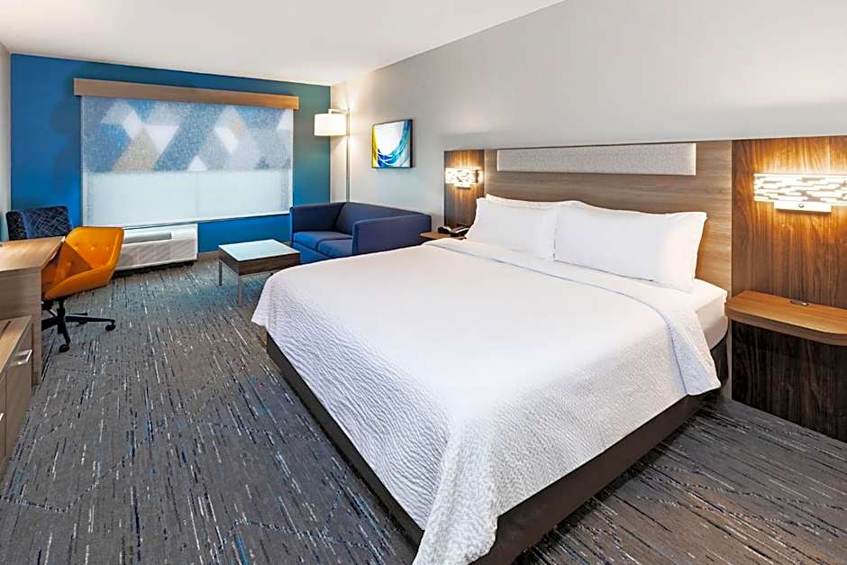 Holiday Inn Express & Suites Senatobia I-55 By IHG