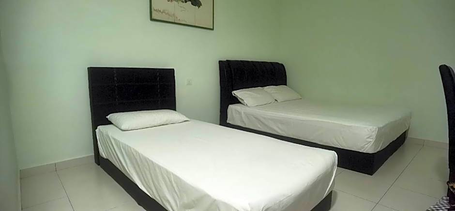 The Glorious Straits Hotel