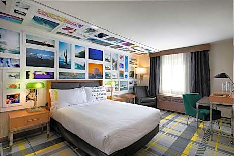 Queen Room