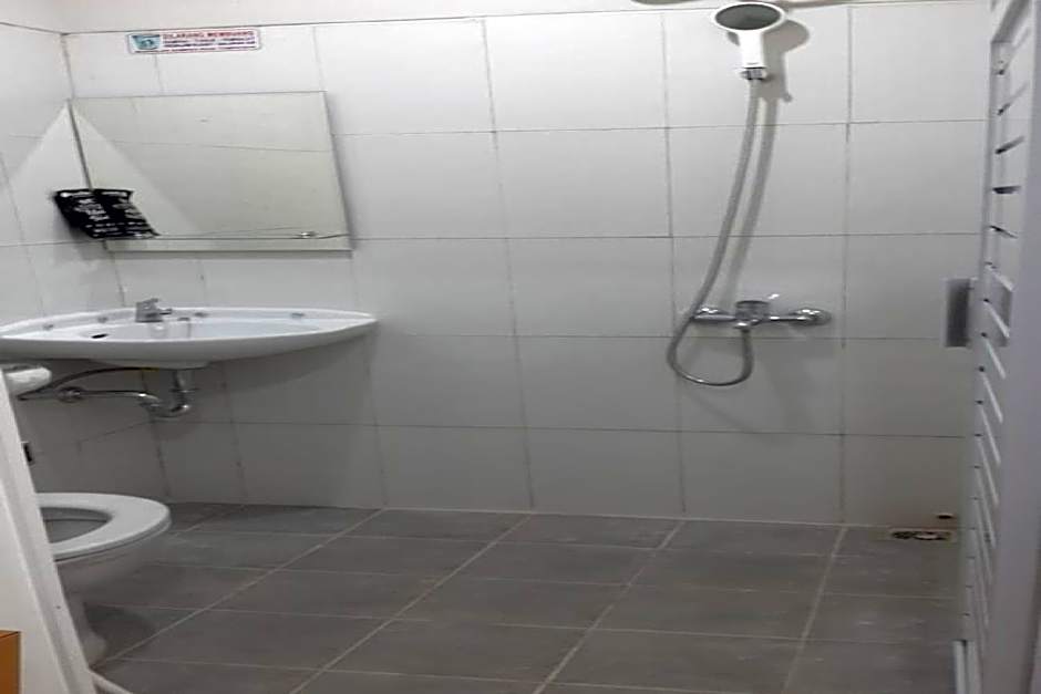 RedDoorz Syariah near UNSOED