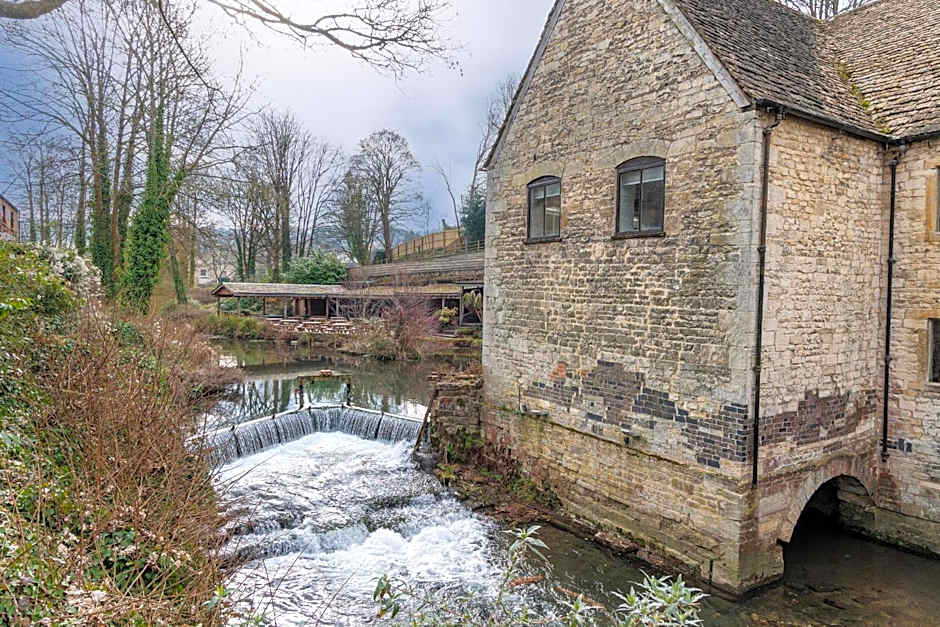 Egypt Mill Hotel and Restaurant