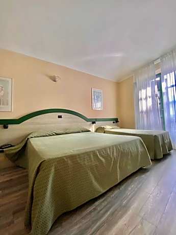 Superior Double Room with Terrace