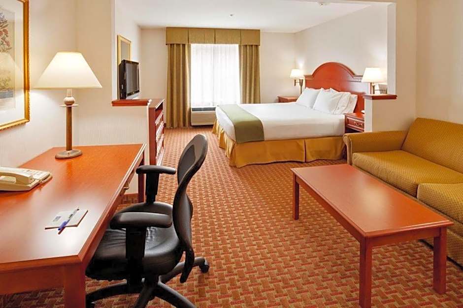Holiday Inn Express Frackville Hotel By IHG