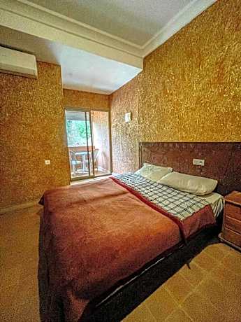 Double Room with Bathroom