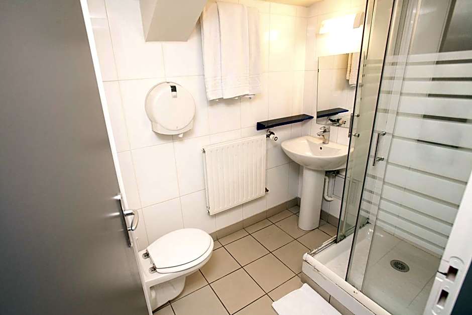 St. Christopher's Canal Hostel