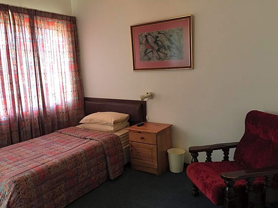 La Rive Waterberg Accommodation