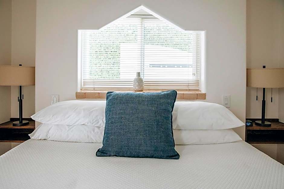 Photo 1 of 7 of Deluxe 1 King Bed Suite