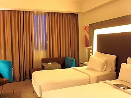 Standard Room with Twin Beds