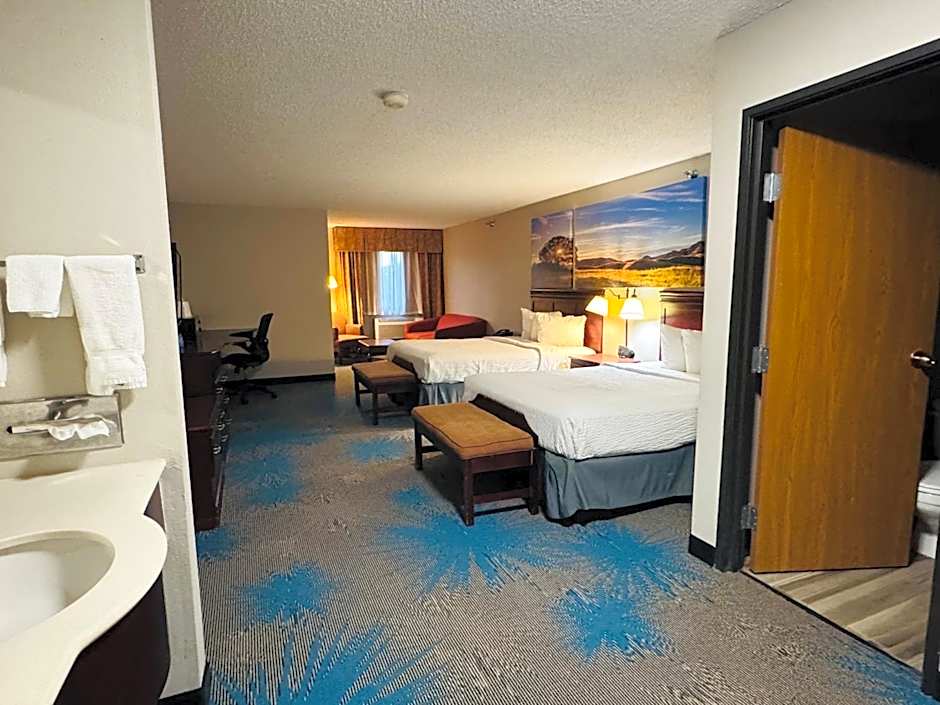 Days Inn by Wyndham Sturgis