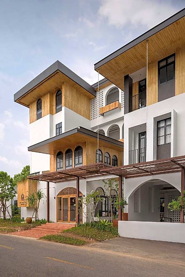 The Motifs Eco Hotel