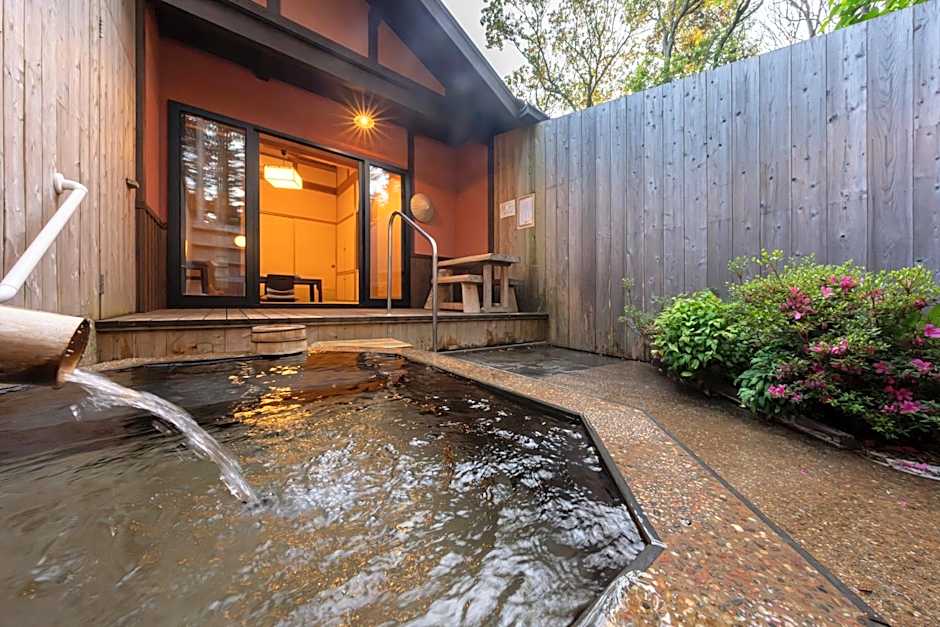 Tsuwabuki no Hana