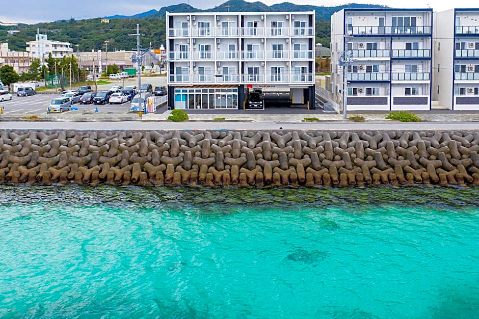 HOTEL Mr.KINJO in MOTOBU OCEAN TERRACE