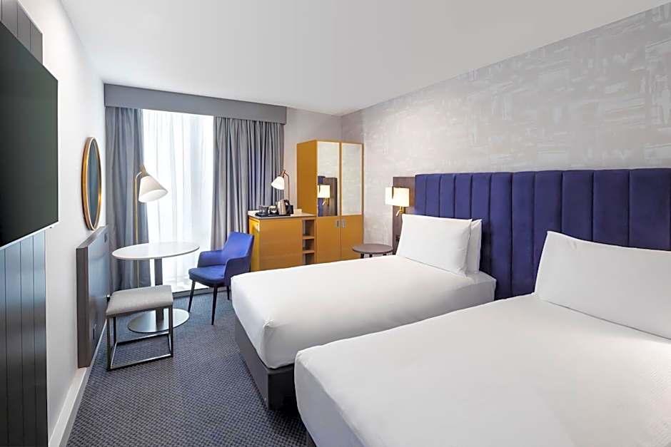 DoubleTree By Hilton Manchester Piccadilly Place