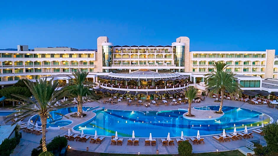 Constantinou Bros Athena Beach Hotel