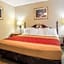 Econo Lodge Inn & Suites Conference Center Dublin