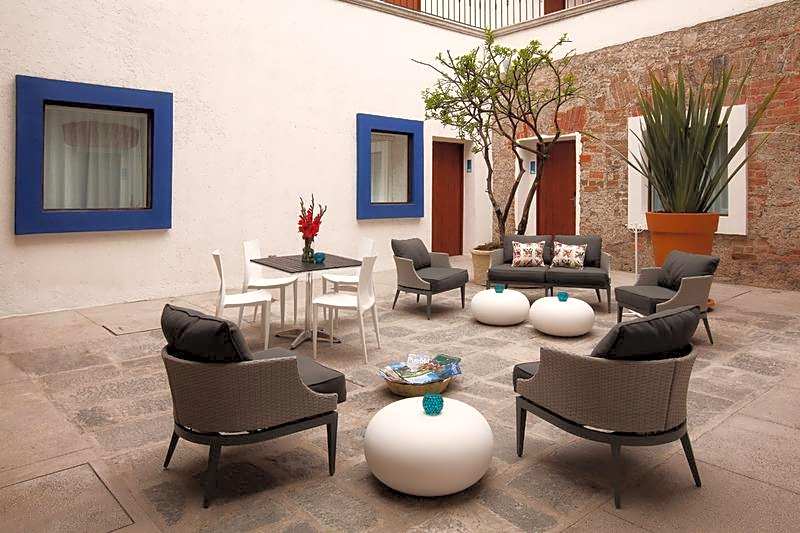 Descansera Hotel Business and Pleasure