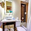 The Midland Hotel, Chicago, a Tribute Portfolio Hotel