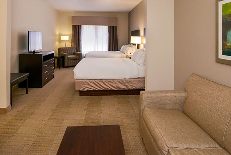 Holiday Inn Express and Suites Sikeston, an IHG Hotel