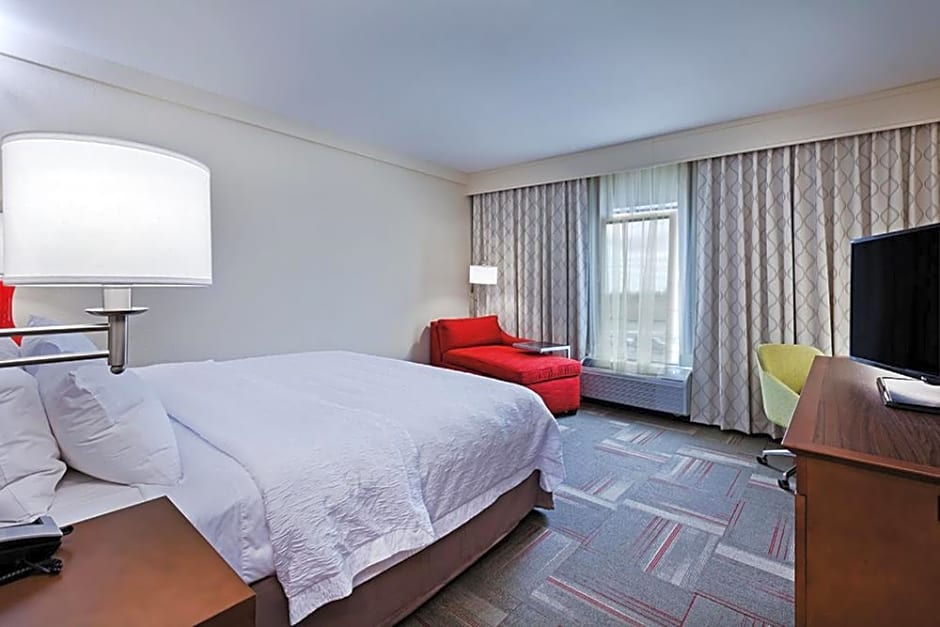 Hampton Inn & Suites Claremore