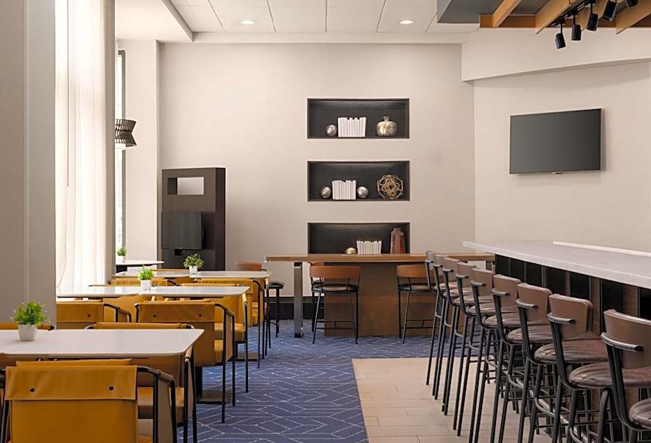 Courtyard by Marriott Boston Brookline