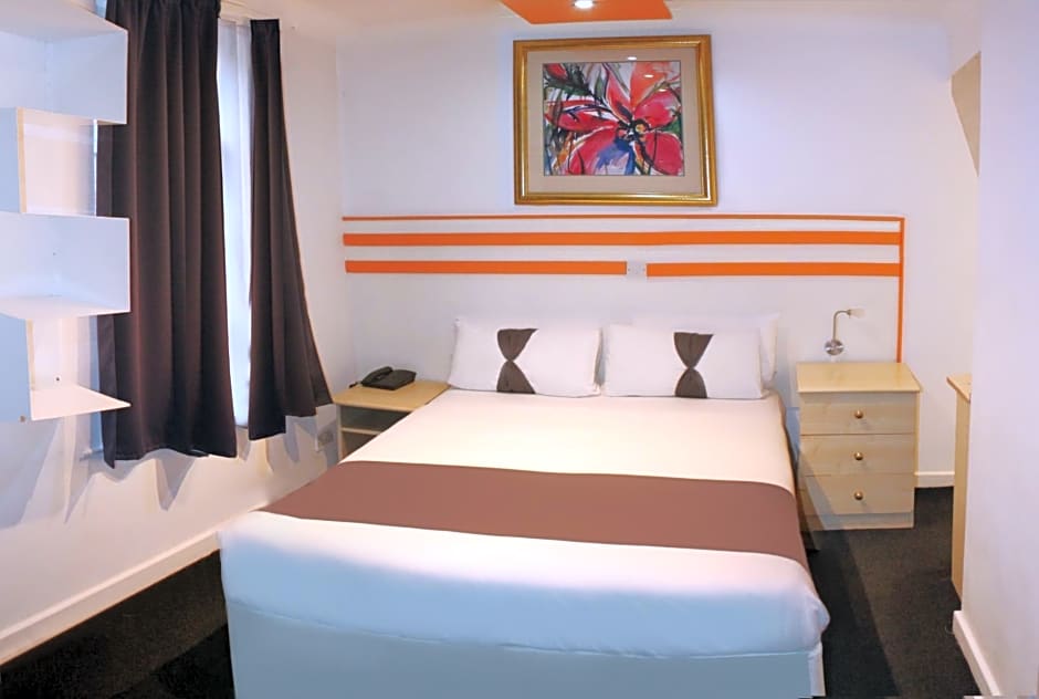 Clapham South Dudley Hotel