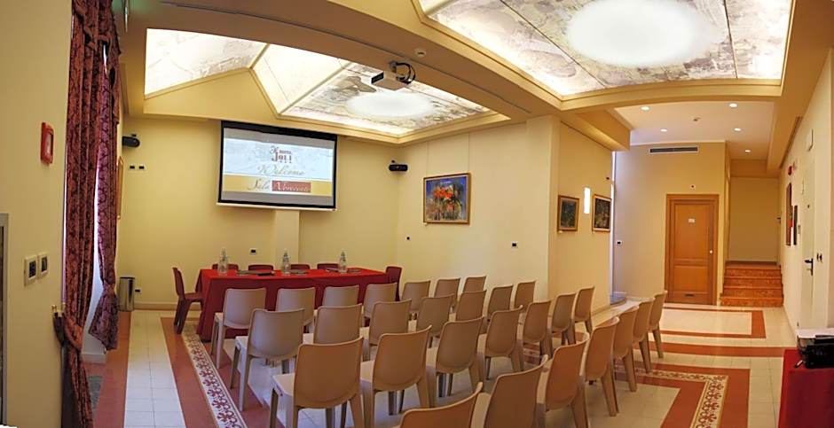 Hotel Joli