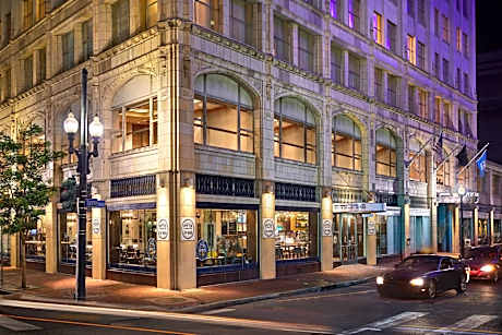Renaissance by Marriott New Orleans Pere Marquette French Quarter Area Hotel