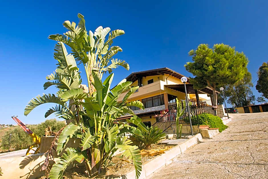 Villa Jolanda & Carmelo