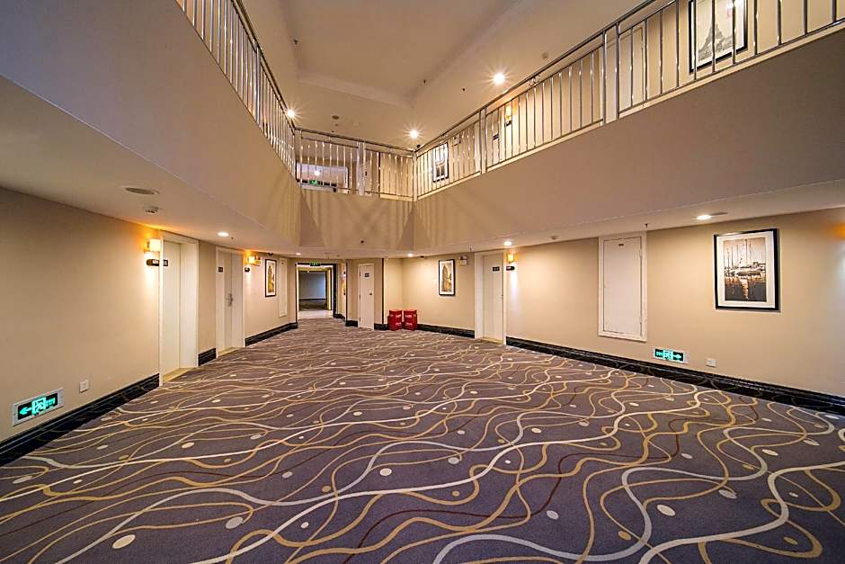 7 Days Premium Changsha Wuyi Plaza Metro Station