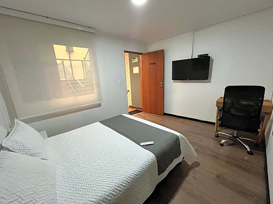 Ayenda 1032 Titas House