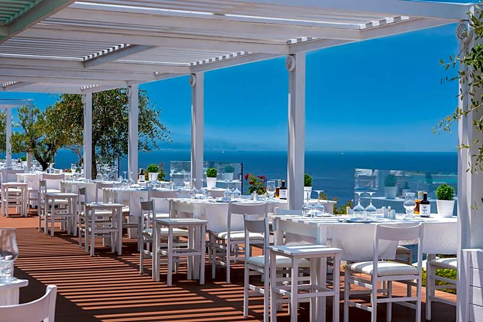 Skiathos Palace Hotel