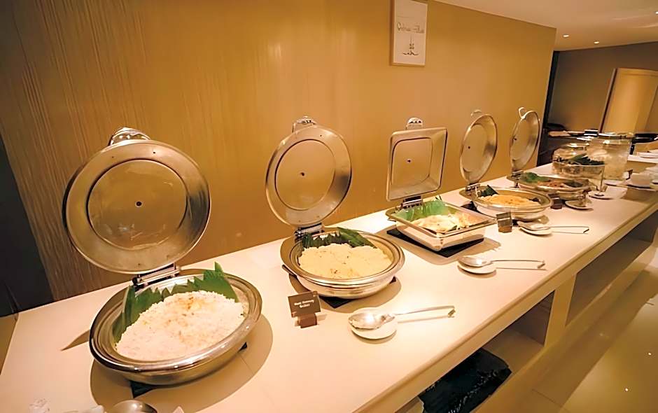 Portola Grand Arabia Hotel