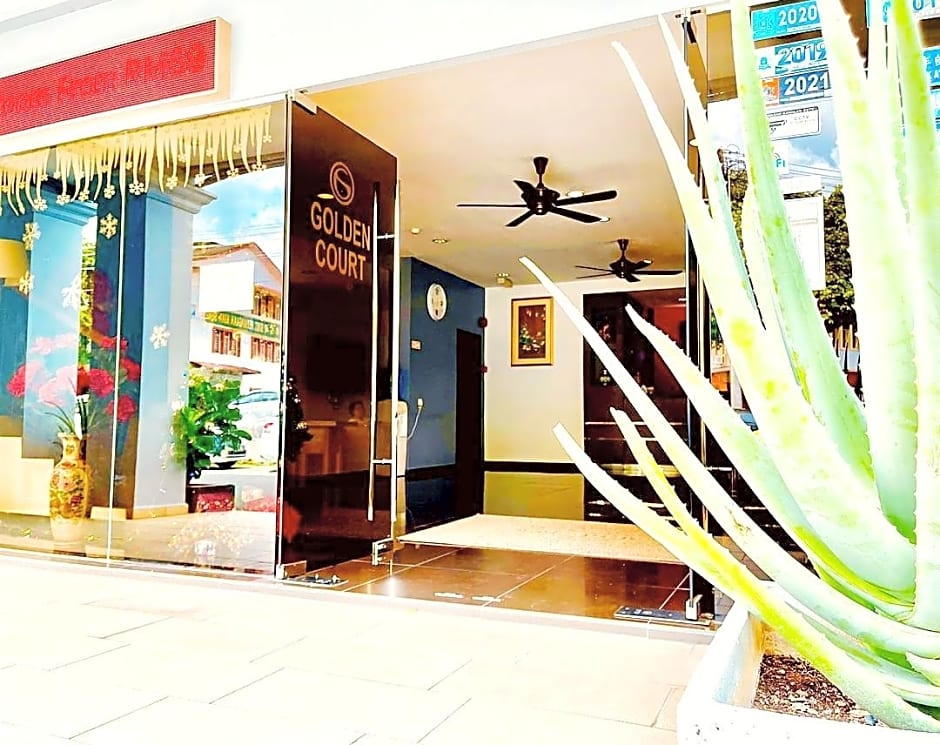 Golden Court Hotel @ Taman Pelangi