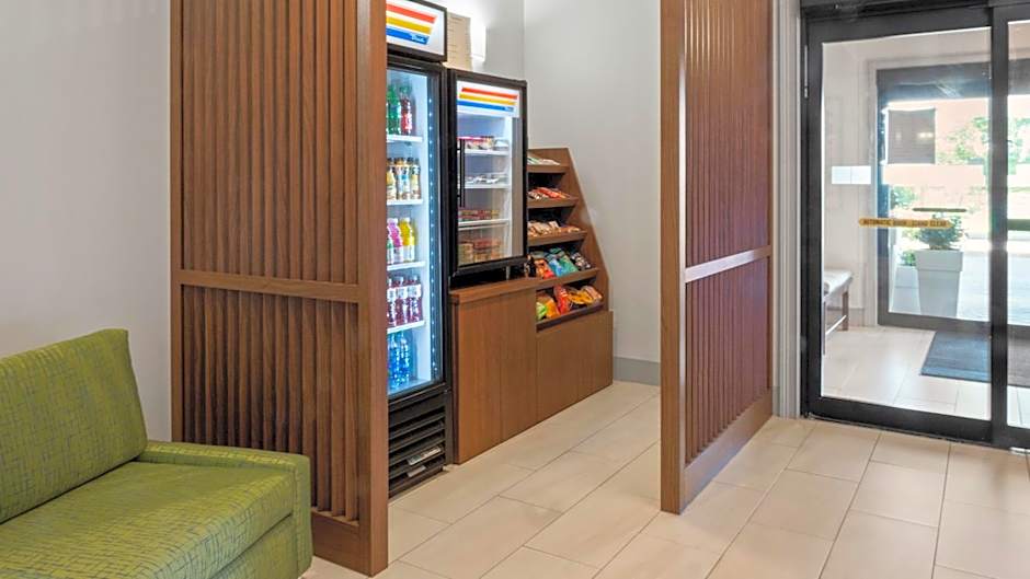 Holiday Inn Express Hotel & Suites Newton Sparta By IHG