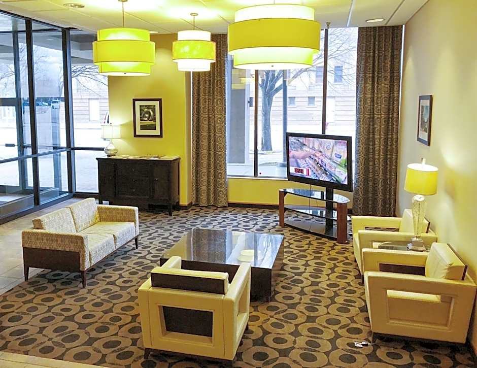 Radisson Hotel Bismarck