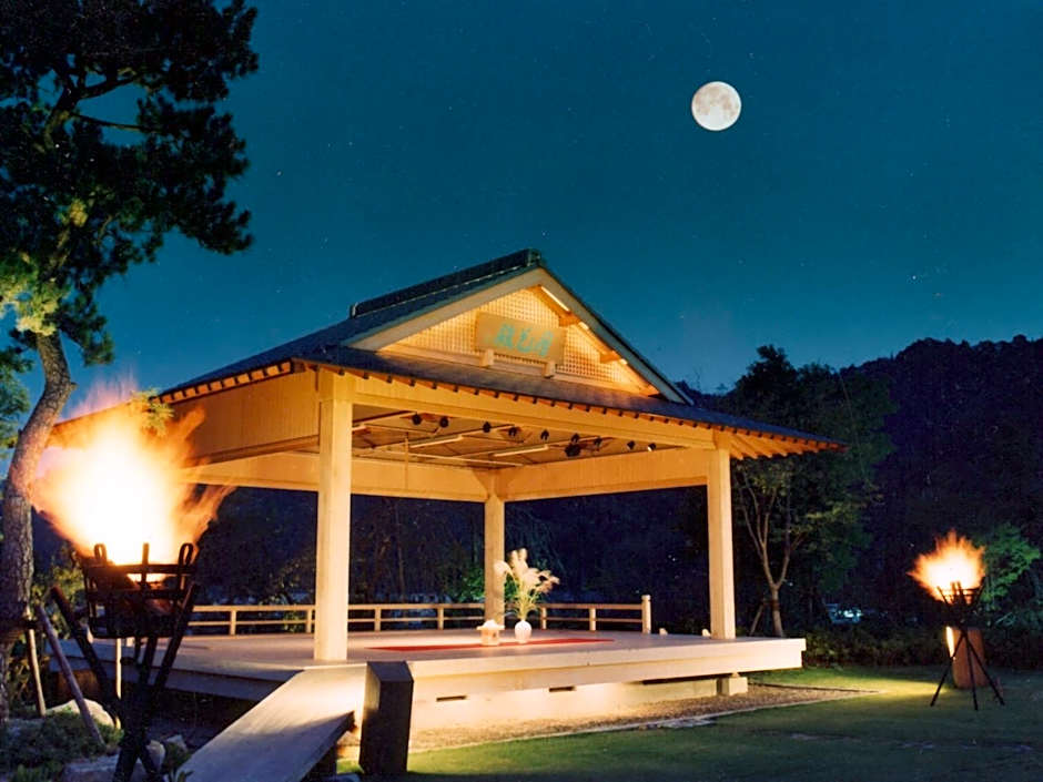 Hotel Kamogawaso