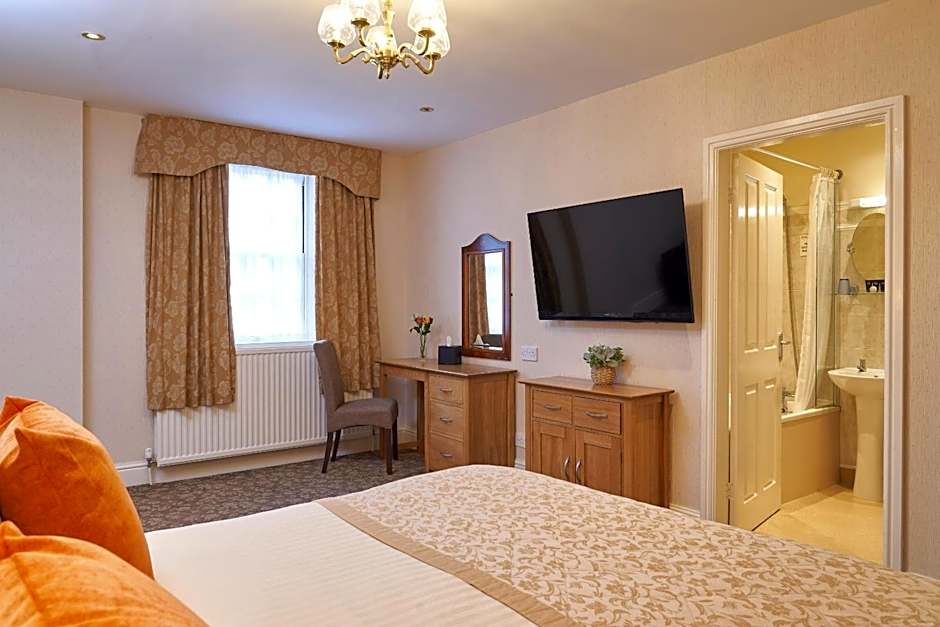 Kingston Theatre Hotel