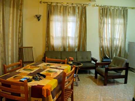 2-Bedroom Apartment with Kitchenette