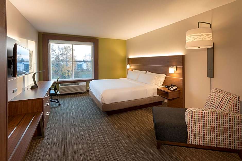 Holiday Inn Express & Suites Seattle South - Tukwila By IHG