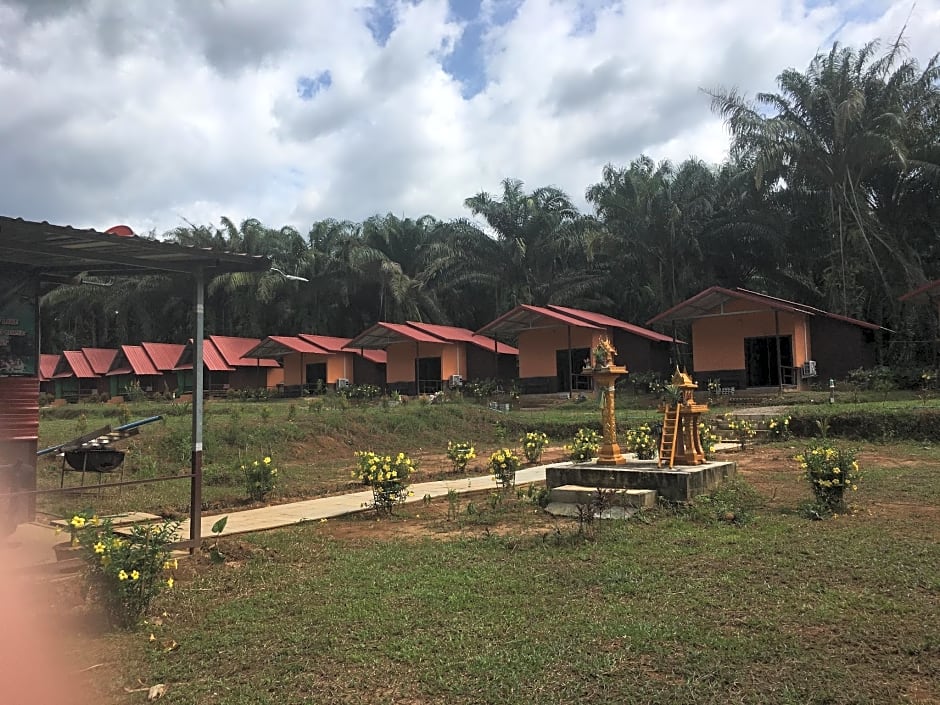 Khao Sok Evergreen House