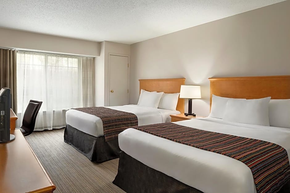 Country Inn & Suites by Radisson, Columbus Airport, OH