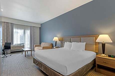 King Room with Sofa Bed - Non-Smoking
