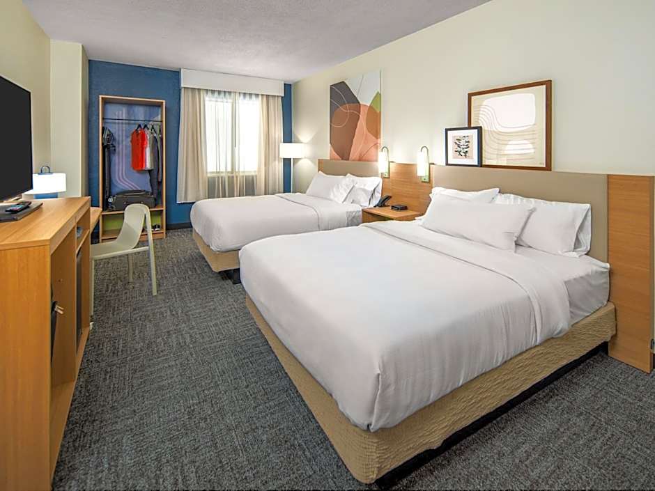 Spark by Hilton Victoria