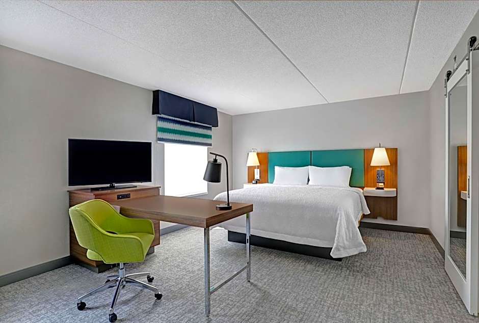 Hampton Inn By Hilton & Suites Belleville