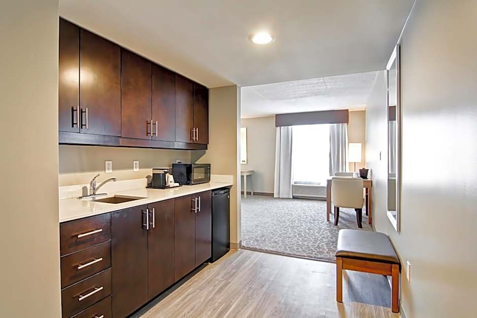Holiday Inn Express & Suites Oshawa Downtown By IHG