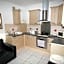 MARLEY MANSIONS APARTMENT - Clarendon