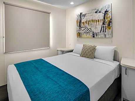 Queenscliff Three Bedroom Cabin