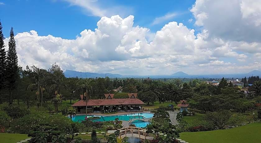 Sinabung Hills Resort