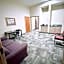 COLLINS INN & SUITES