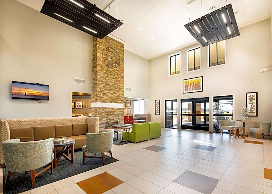 Country Inn & Suites by Radisson, South Haven, MI